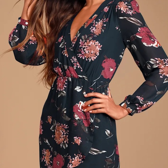 Lulus Navy Floral Print Dress Size XL NWOT Flowy & Feminine - Picture 7 of 8